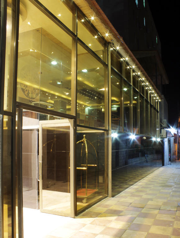 Nahas Plaza Apart otel Irbid Dış mekan fotoğraf